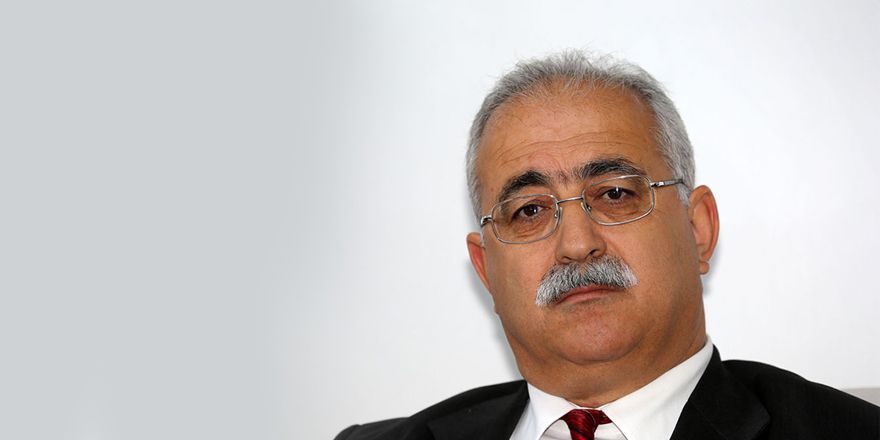 İzzet İzcan, UBP kurultayına yönelik eleştirilerde bulundu
