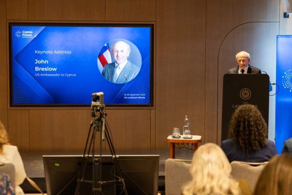 ABD Büyükelçisi ve bazı diplomatlar Cyprus Forum’da konuştu