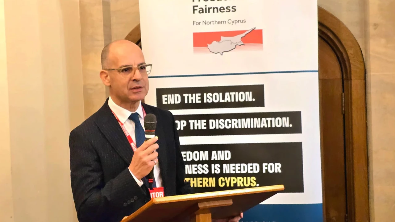 Cumhurbaşkanlığı Müsteşarı Dânâ, İngiliz parlamenterlere Kıbrıs sorunundaki son gelişmeleri anlattı