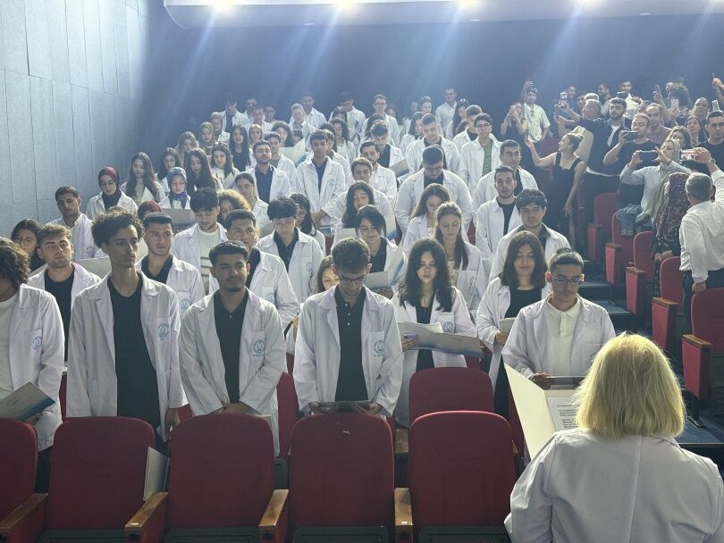 Girne Üniversitesi, Beyaz Önlük Töreni (2)