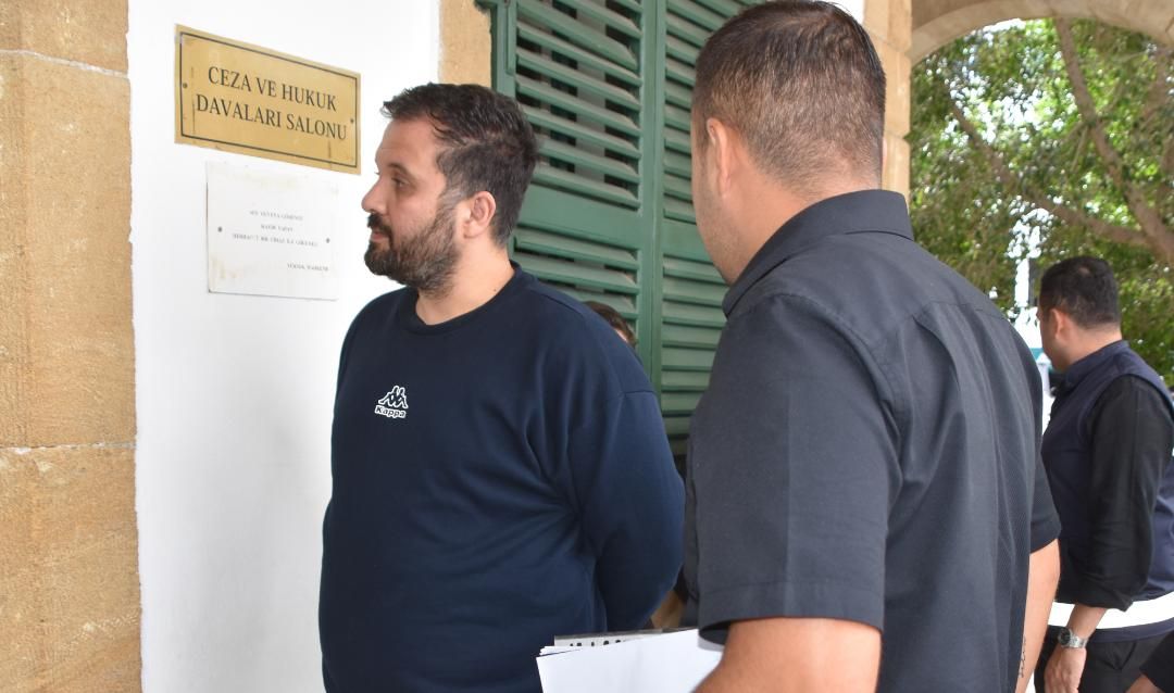 Müdürün hesap hareketleri inceleniyor