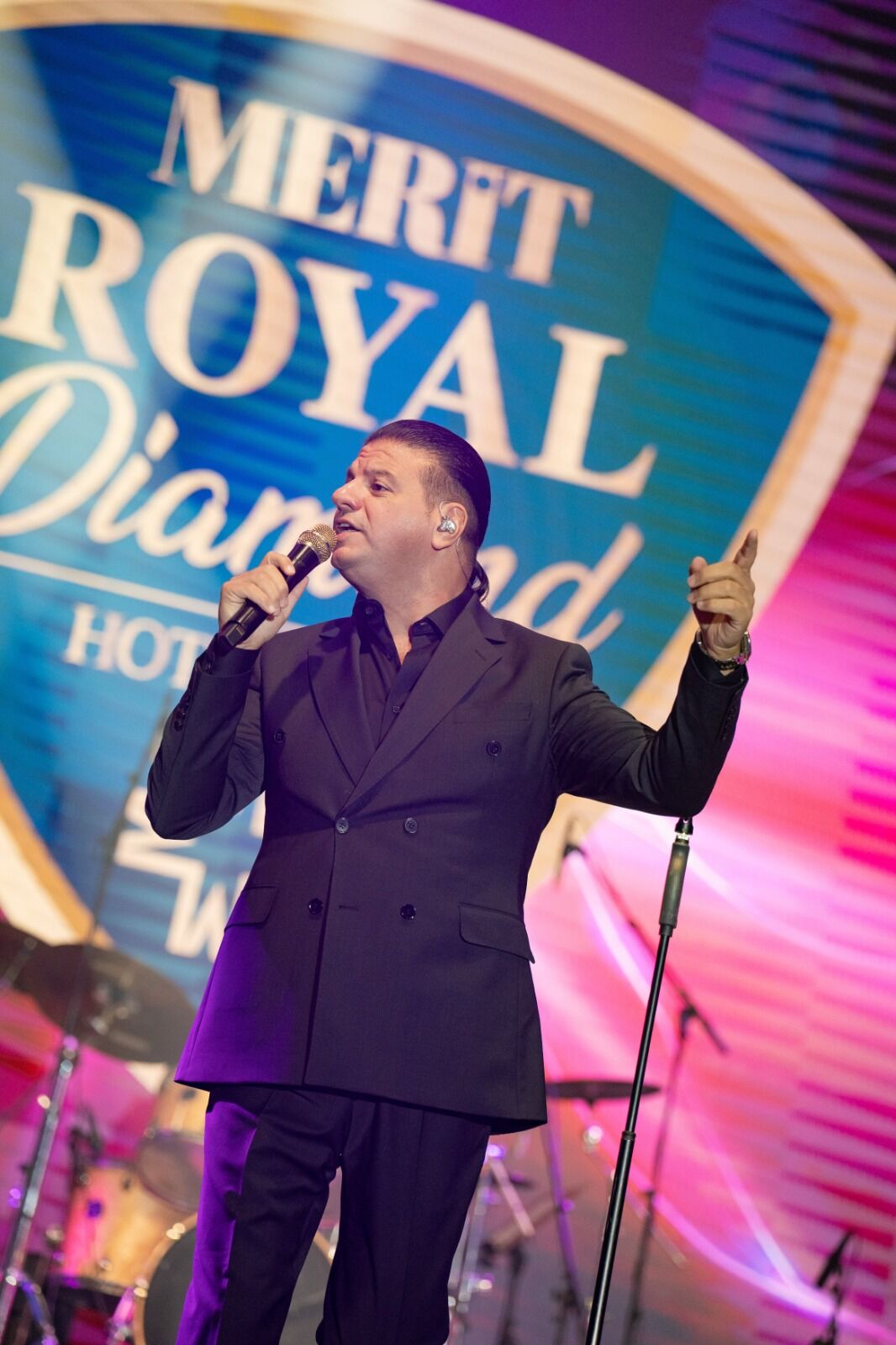 Kubat’tan Merit Royal Diamond’da unutulmaz konser
